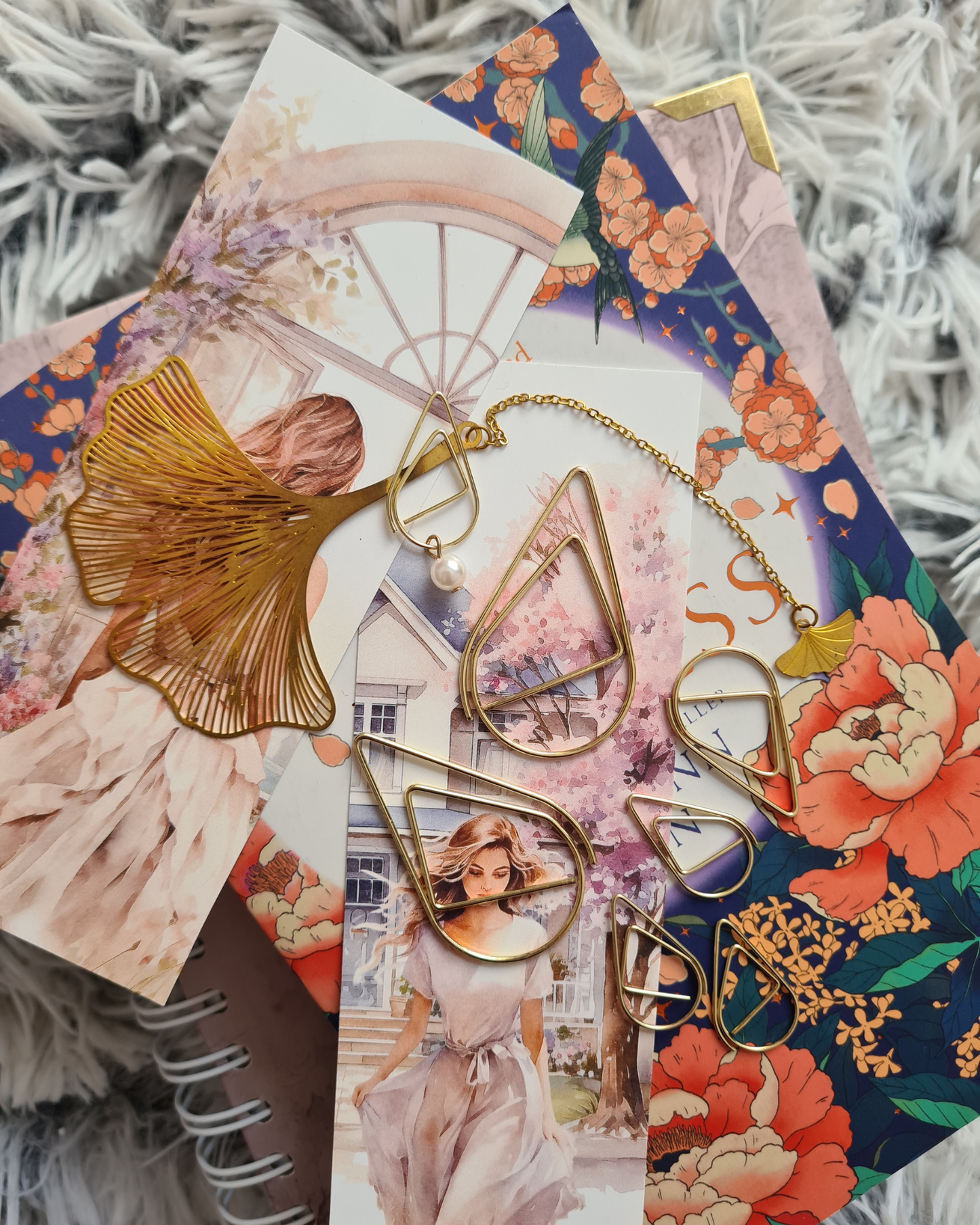 BOOKMARK BUNDLE 11 (WITH 17 PRINTABLE/DOWNLOADBLE BOOKMARKS)