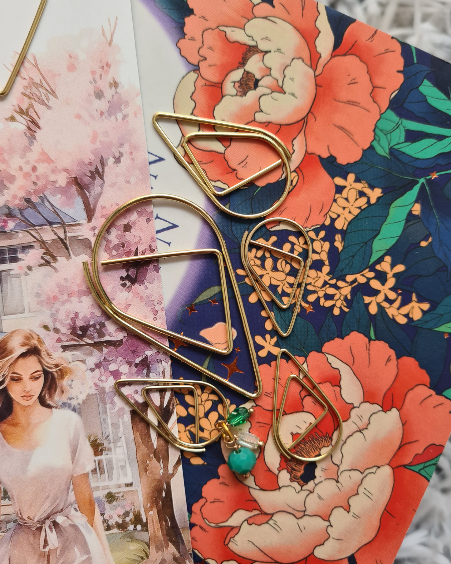 BOOKMARK BUNDLE 1 (WITH 17 PRINTABLE/DOWNLOADBLE BOOKMARKS)